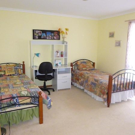 Appartamento Effie Court Springvale South Esterno foto